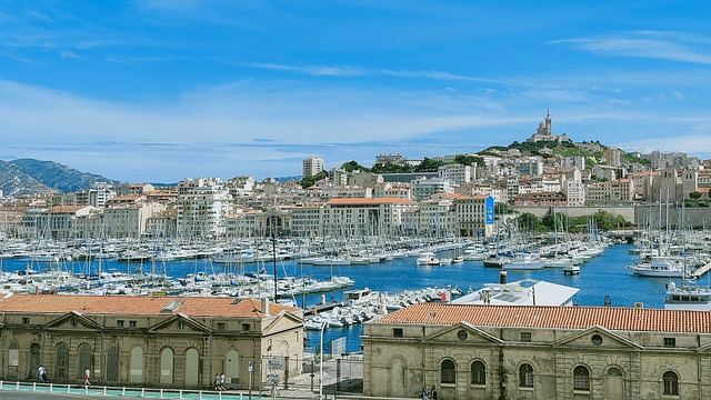 Découvrez les Joyaux de Marseille: Guide des Meilleures Adresses en Immobilier de Luxe